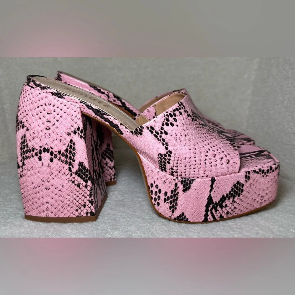 SCHUTZ Aretha snake print chunky stacked high heel platform pink black grey gray